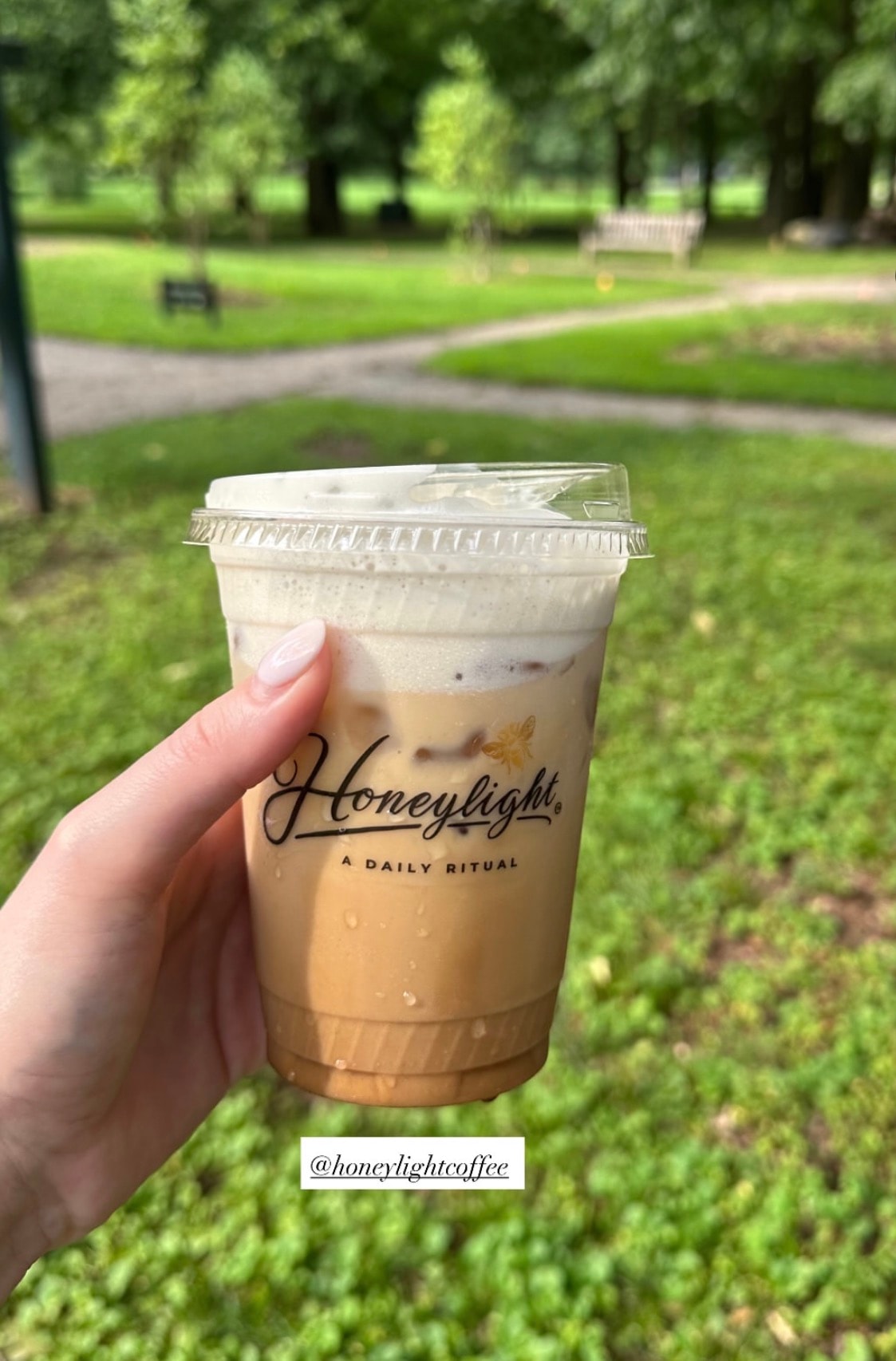 A real moment from the Honeylight field